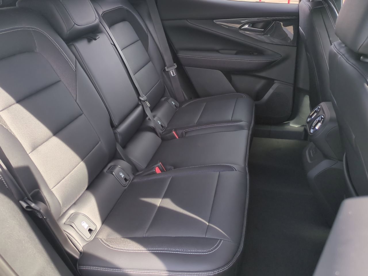 New 2026 Chevrolet Blazer EV LT image 26