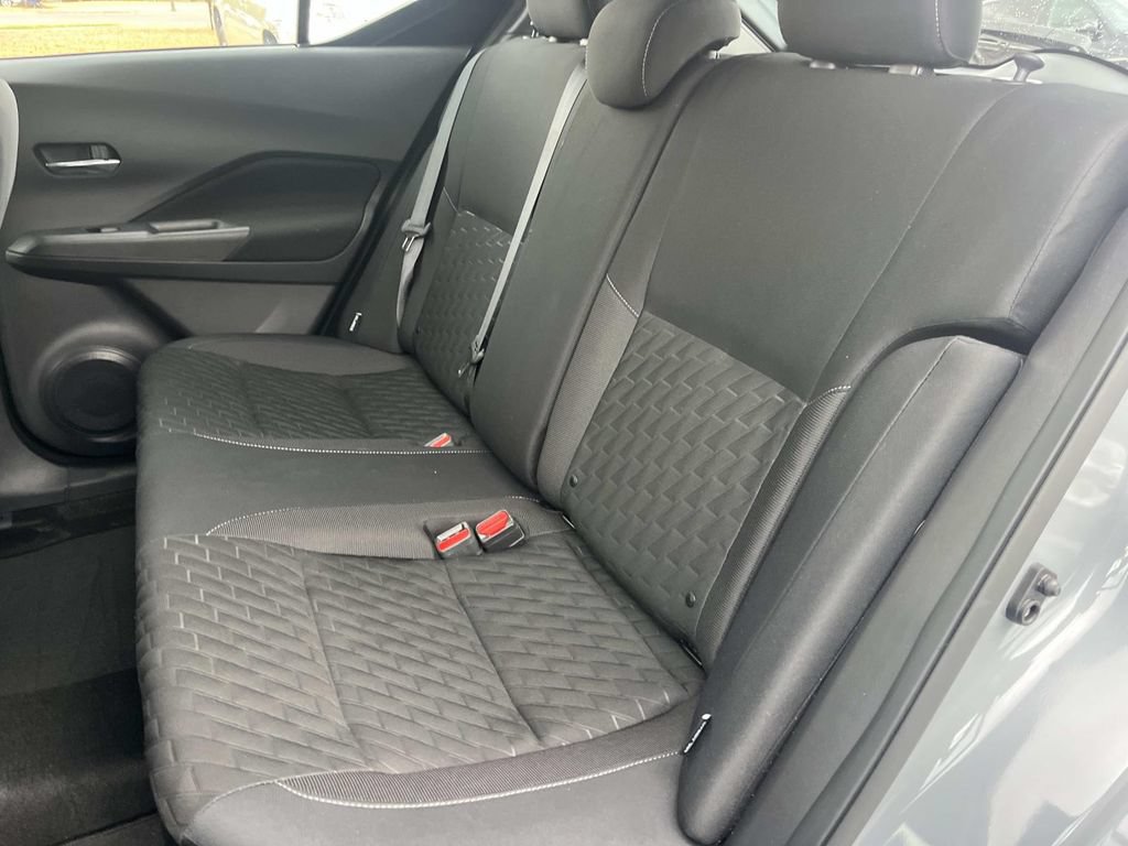 Used 2023 Nissan Kicks SV FWD image 21