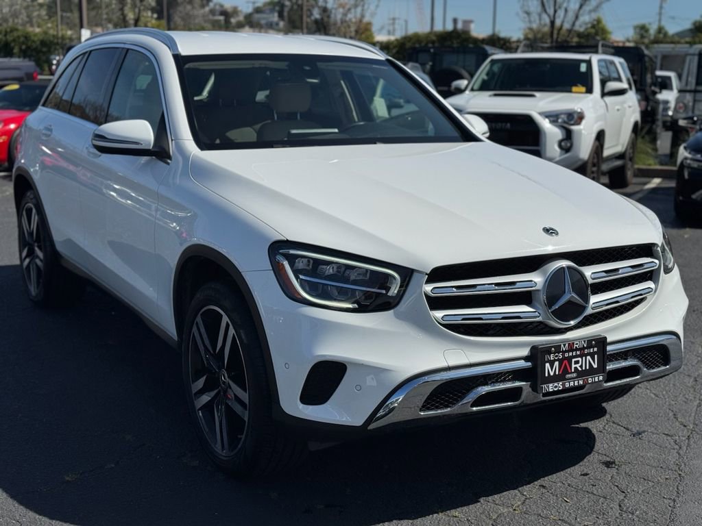 Used 2021 Mercedes-Benz GLC 300 image 4