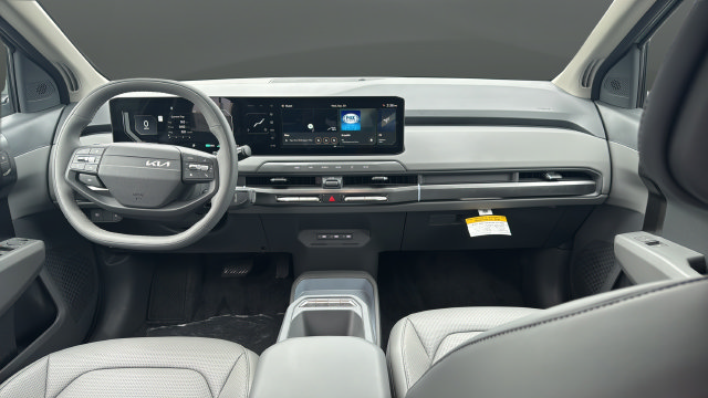 New 2027 Kia EV3 Wind FWD image 11