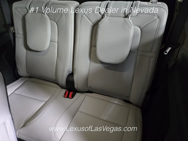 Used 2026 Lincoln Aviator Reserve AWD/4WD image 16