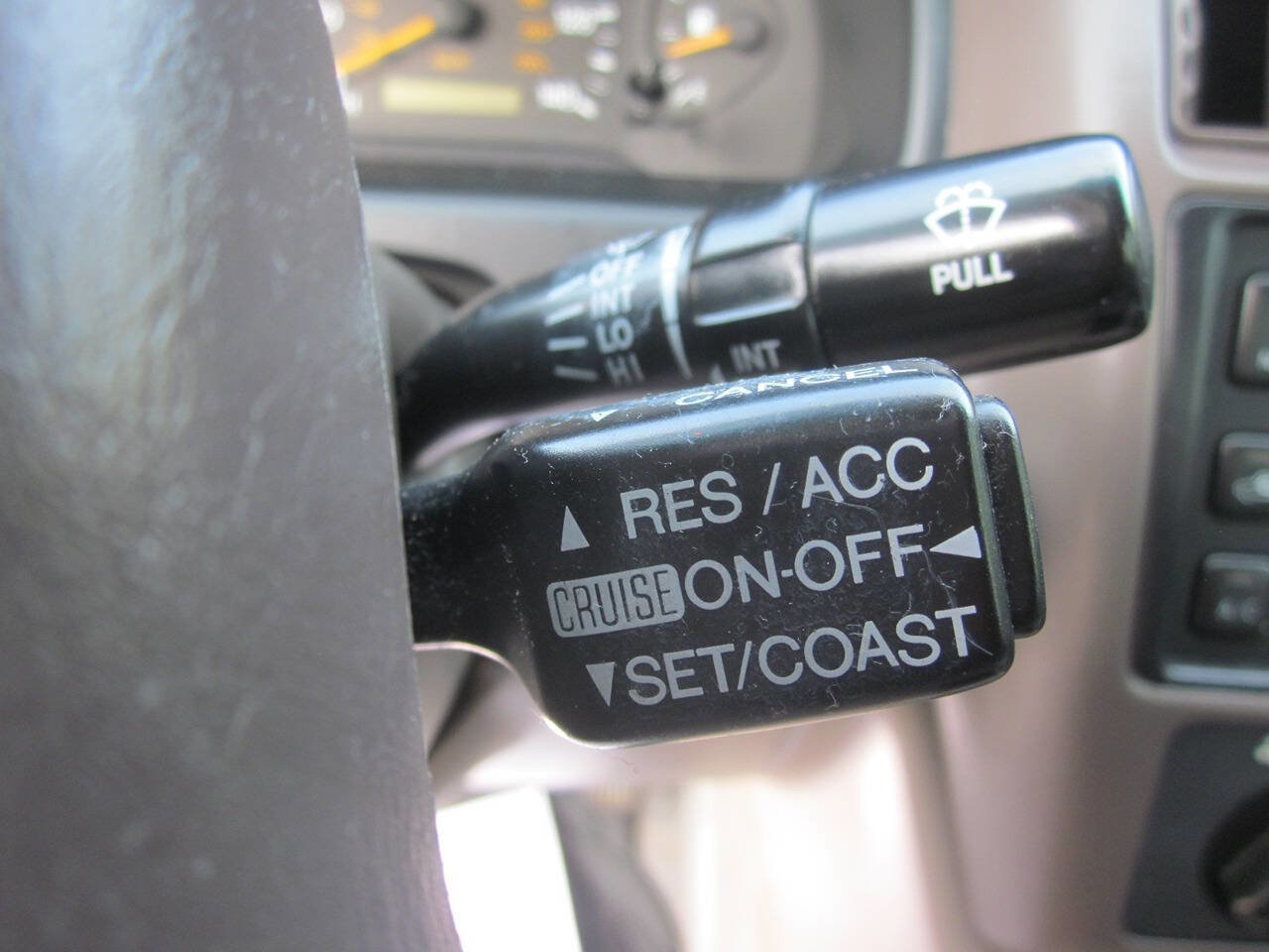 Used 1998 Toyota Avalon XL FWD image 21