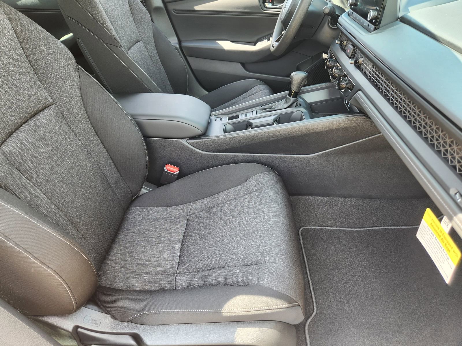 New 2025 Honda Accord SE image 12