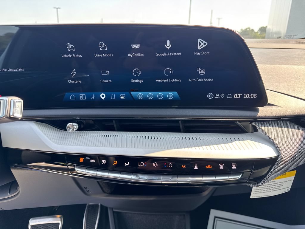 New 2027 Cadillac Optiq Luxury AWD/4WD image 22