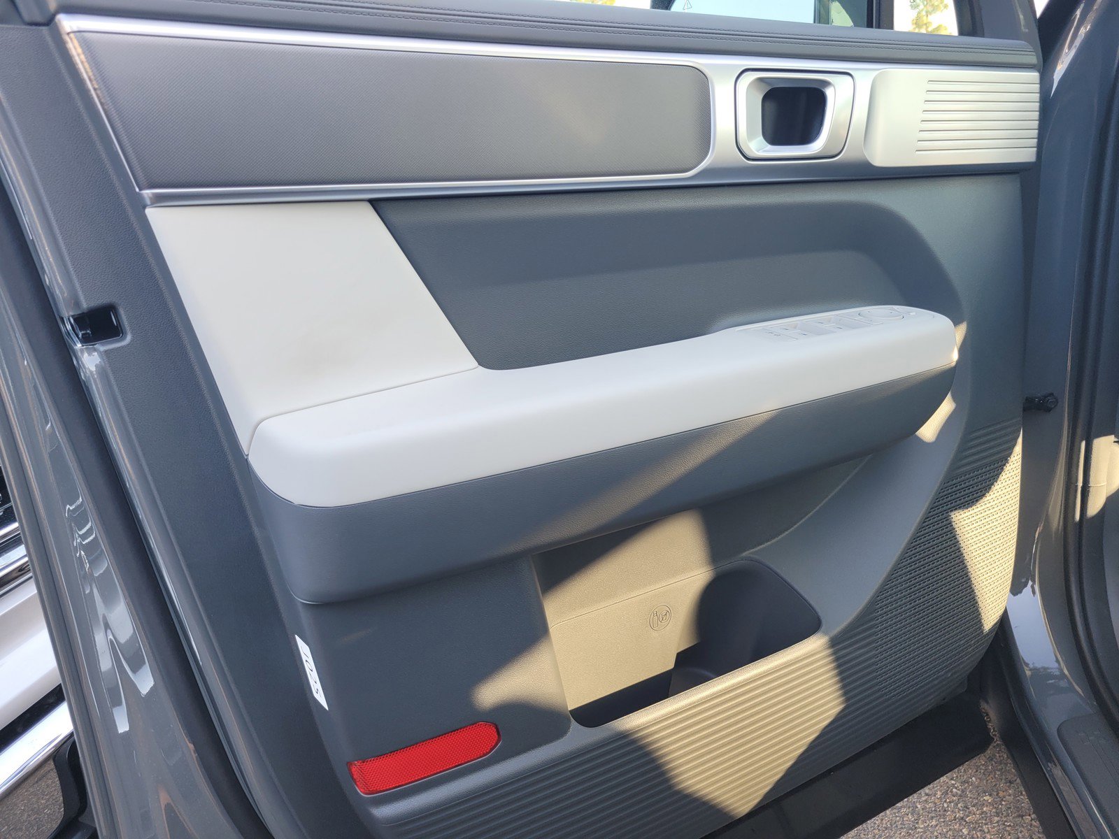 New 2026 Hyundai Santa Fe SE image 17