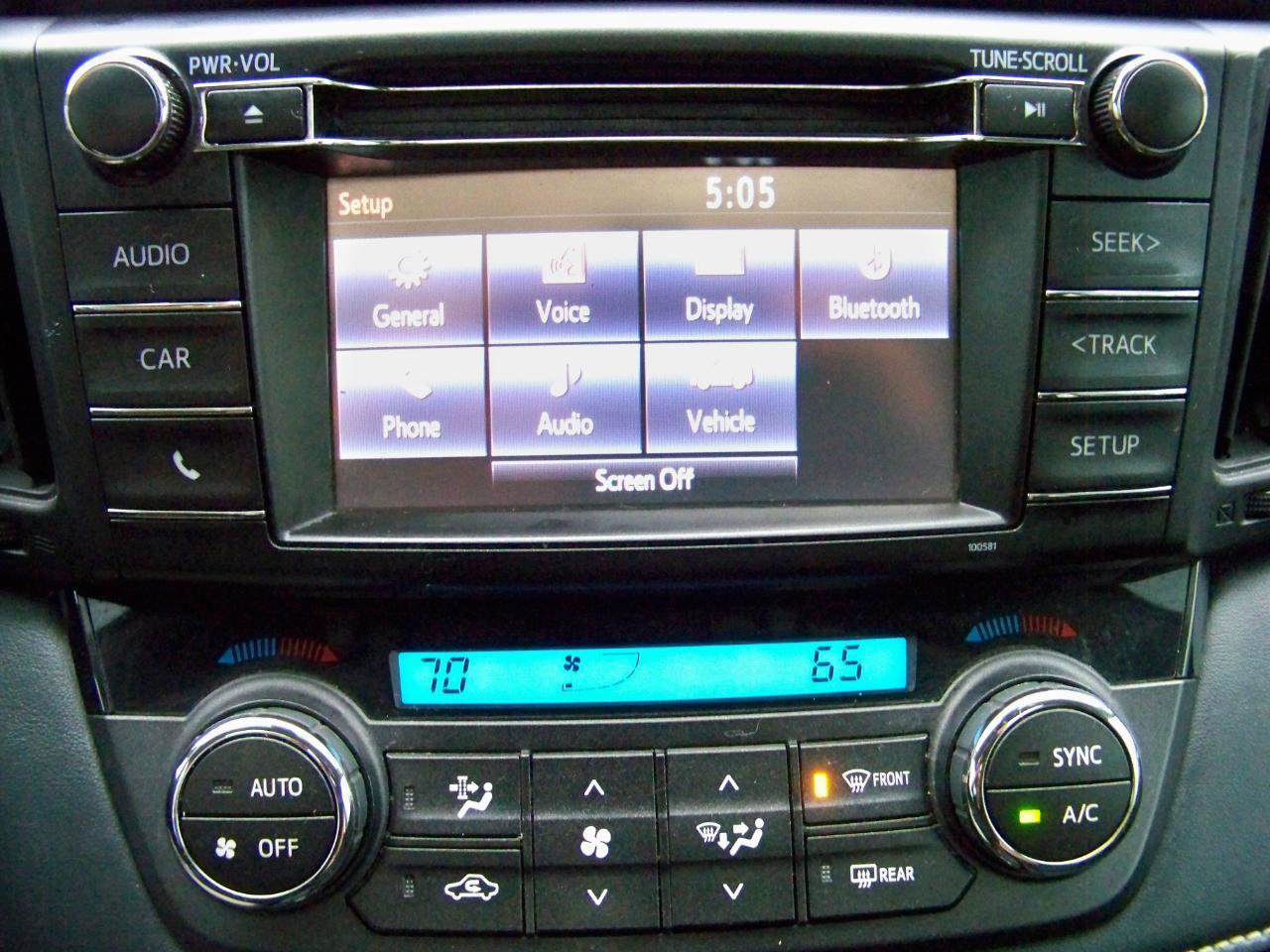 Used 2018 Toyota RAV4 XLE image 25