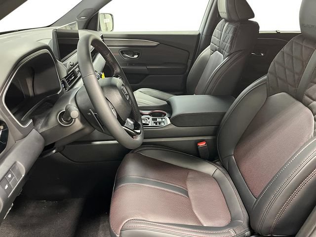 New 2026 Honda Pilot Black Edition image 16