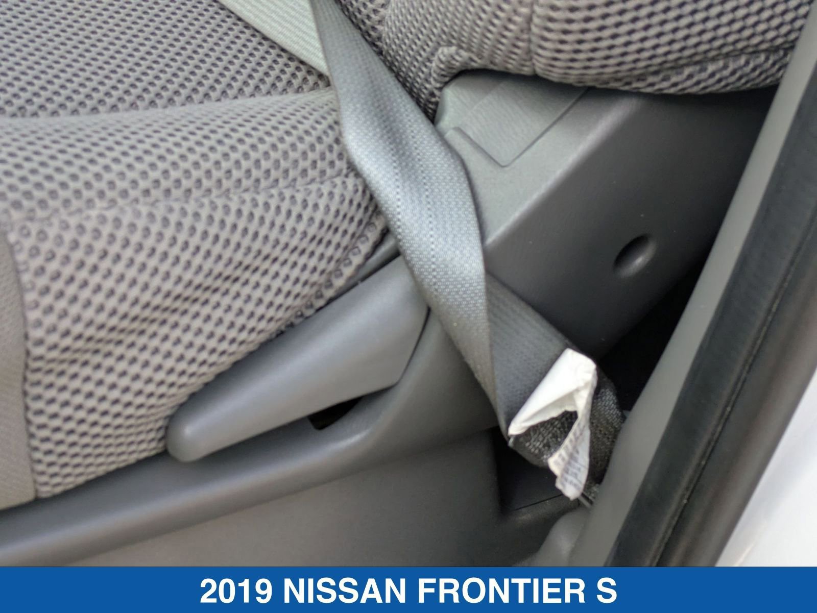 Used 2019 Nissan Frontier S image 13