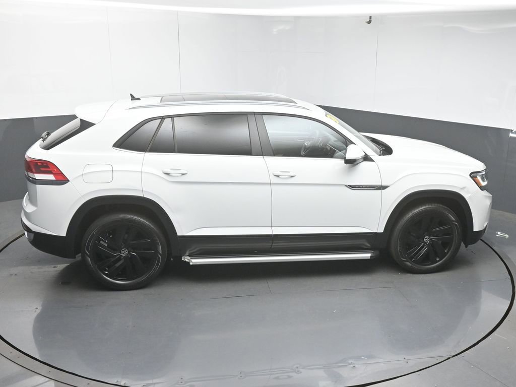 Used 2021 Volkswagen Atlas Cross Sport SE FWD image 48