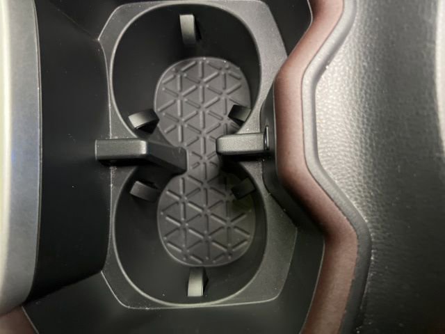 Used 2024 Toyota RAV4 Limited AWD/4WD image 27