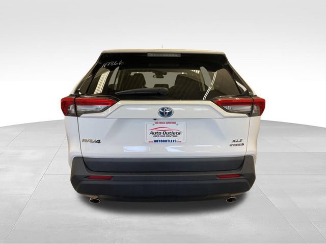 Used 2022 Toyota RAV4 XLE w/ Convenience Package AWD/4WD image 6