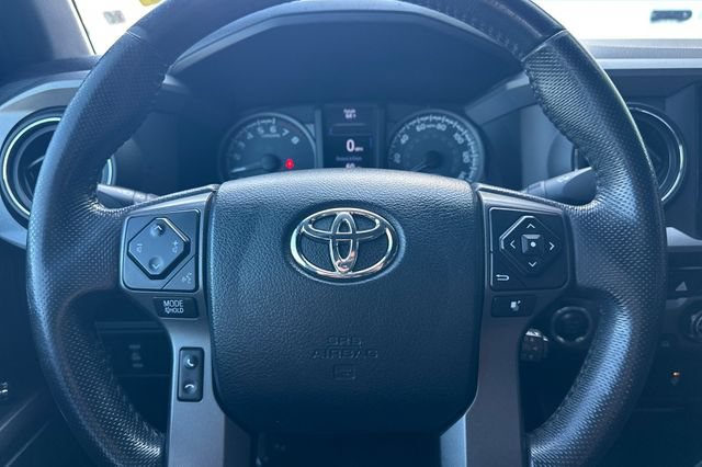 Used 2016 Toyota Tacoma TRD Off-Road w/ Towing Package RWD image 25
