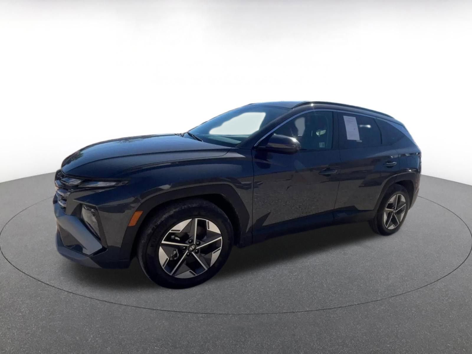 Used 2025 Hyundai Tucson SEL FWD image 8