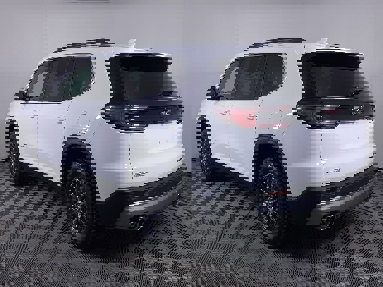 Certified 2025 GMC Acadia Elevation image 34