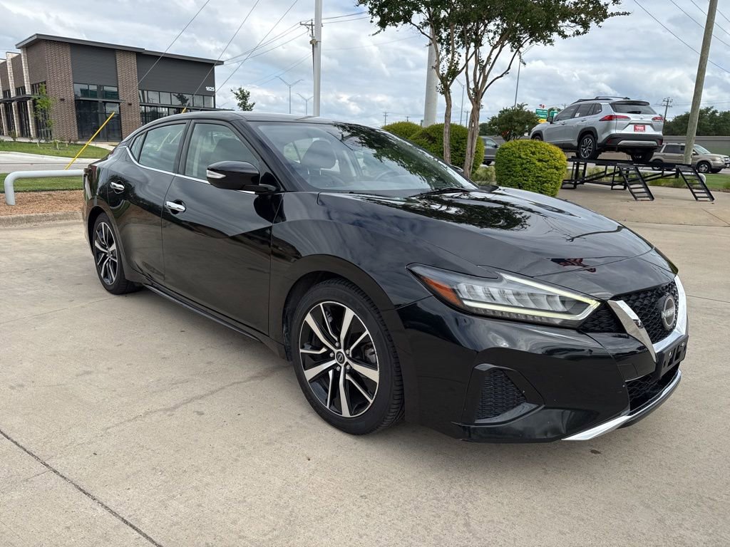 Used 2023 Nissan Maxima SV w/ Floor Mat Group FWD image 8