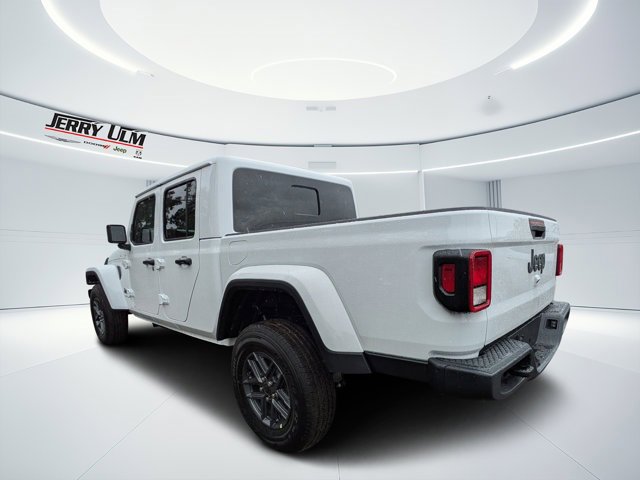 New 2025 Jeep Gladiator Sport image 32