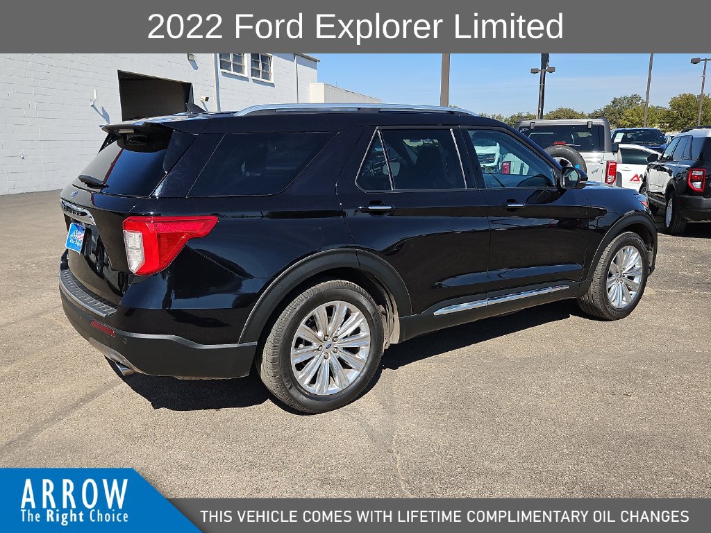 Used 2022 Ford Explorer Limited w/ Equipment Group 301A RWD image 13