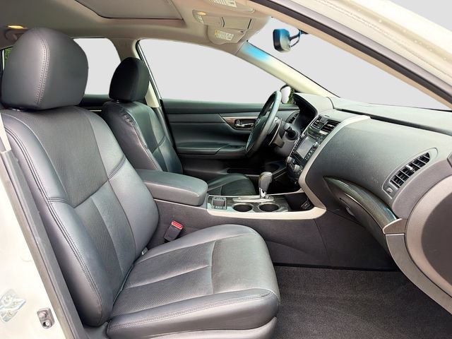 Used 2015 Nissan Altima 3.5 SL FWD image 14