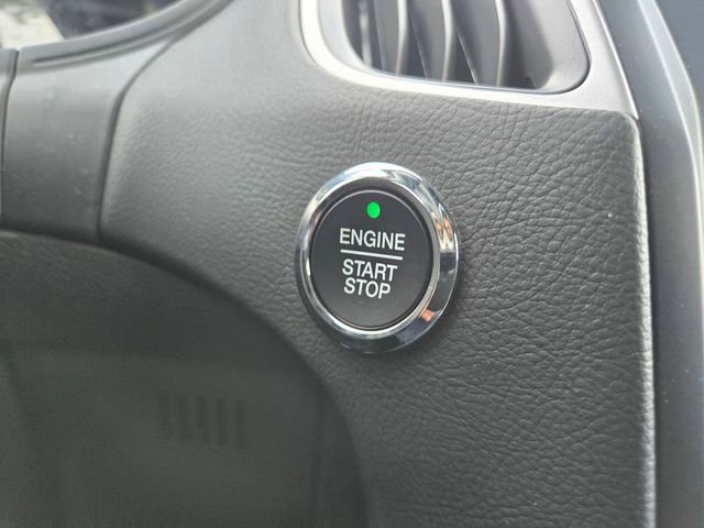 Used 2024 Ford Edge ST-Line w/ Class II Trailer Tow Package image 24