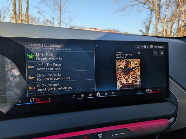 Used 2025 BMW X3 xDrive30i w/ Premium Package image 14