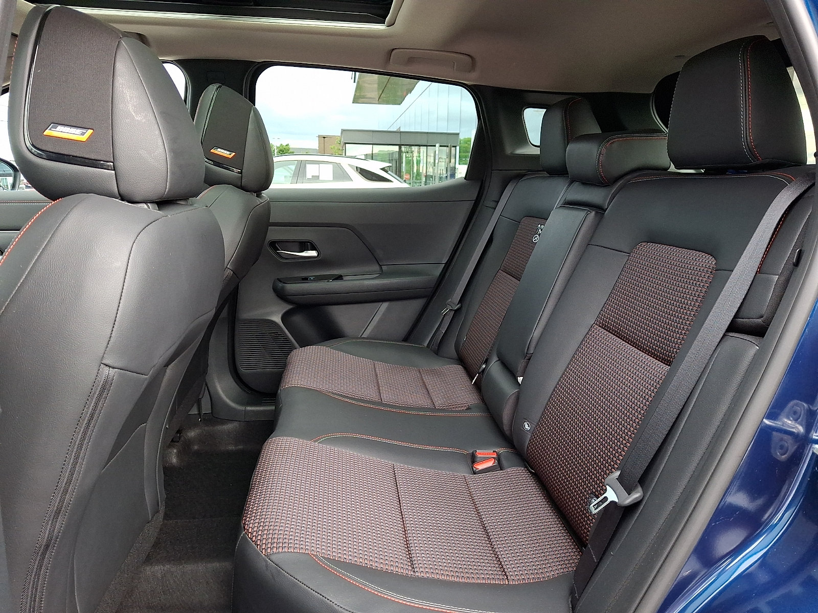 Used 2026 Nissan Kicks SR w/ SR Premium Package AWD/4WD image 10