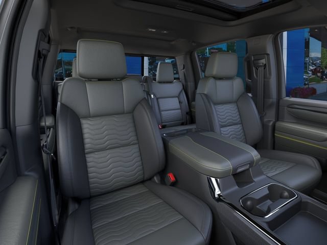 New 2026 Chevrolet Silverado 2500 ZR2 w/ LPO, Dark Essentials Package AWD/4WD image 18