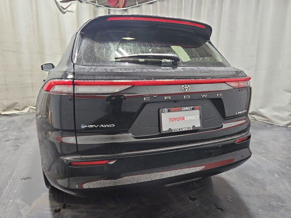 New 2025 Toyota Crown Signia image 7