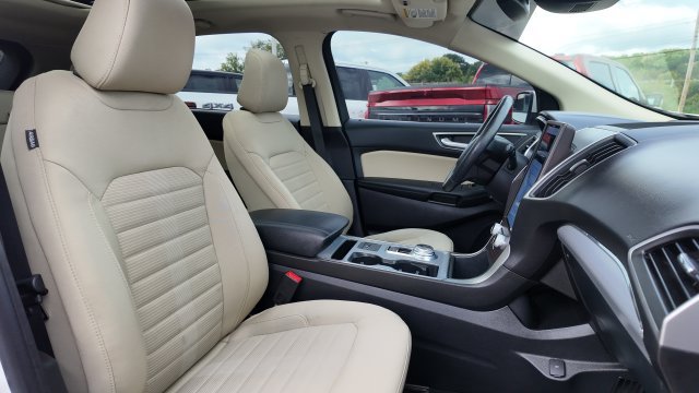 Used 2021 Ford Edge SEL w/ Convenience Package AWD/4WD image 18