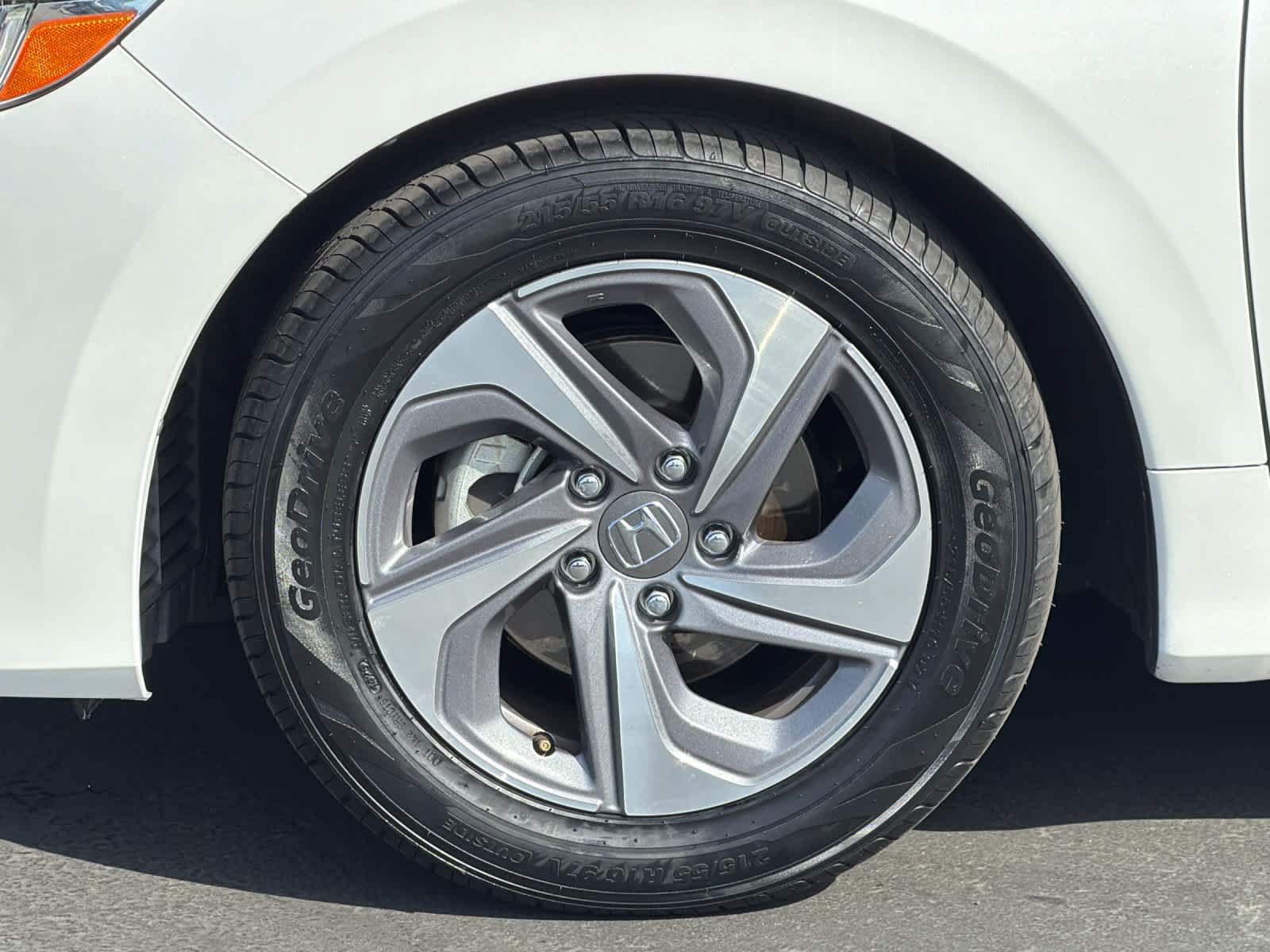 Used 2020 Honda Insight EX image 29