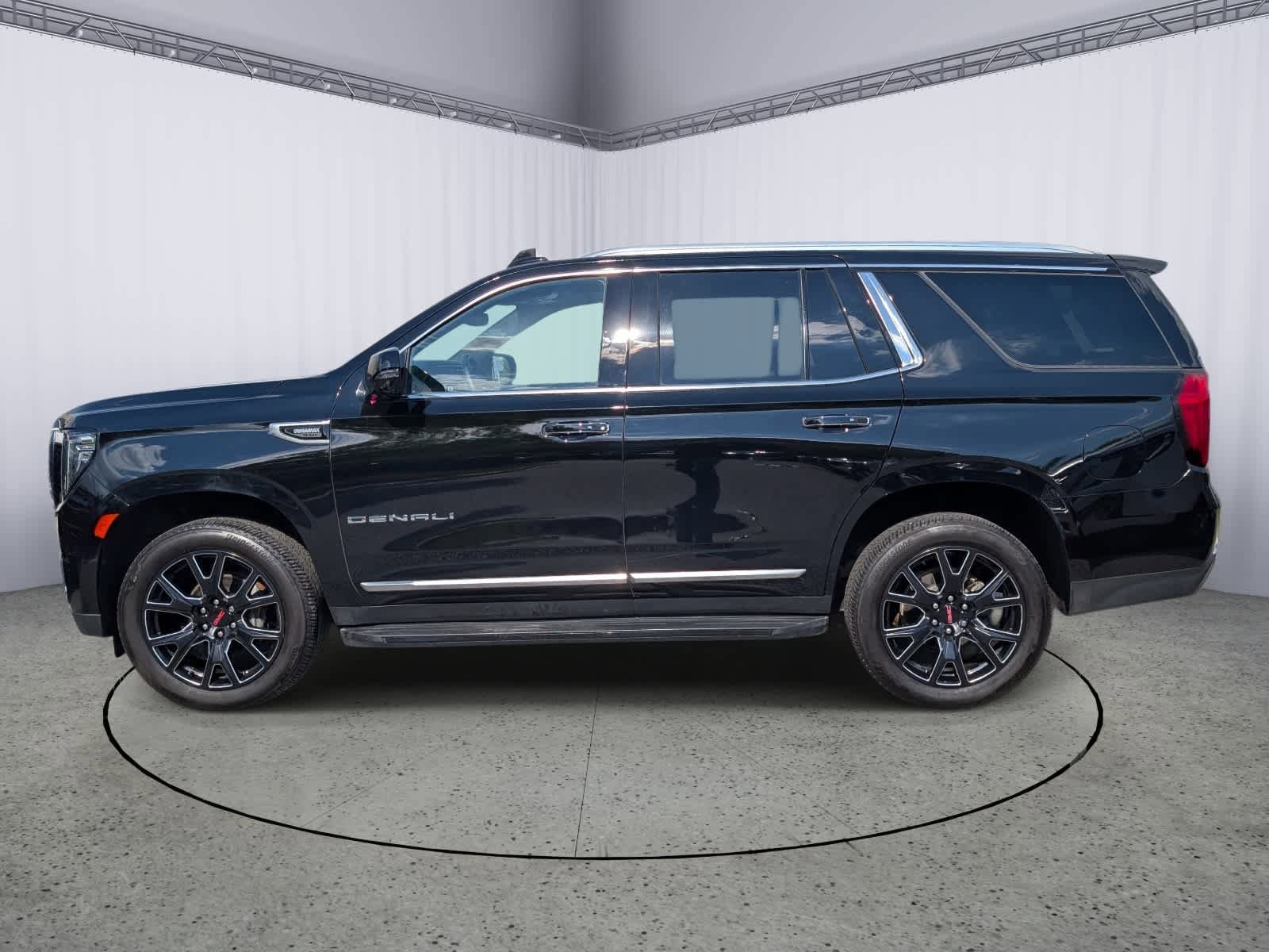 Certified 2024 GMC Yukon Denali w/ Max Trailering Package AWD/4WD image 5