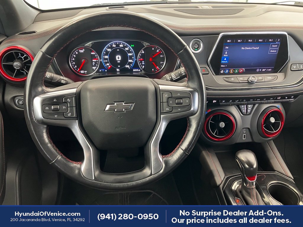 Used 2022 Chevrolet Blazer RS w/ Enhanced Convenience Package FWD image 3