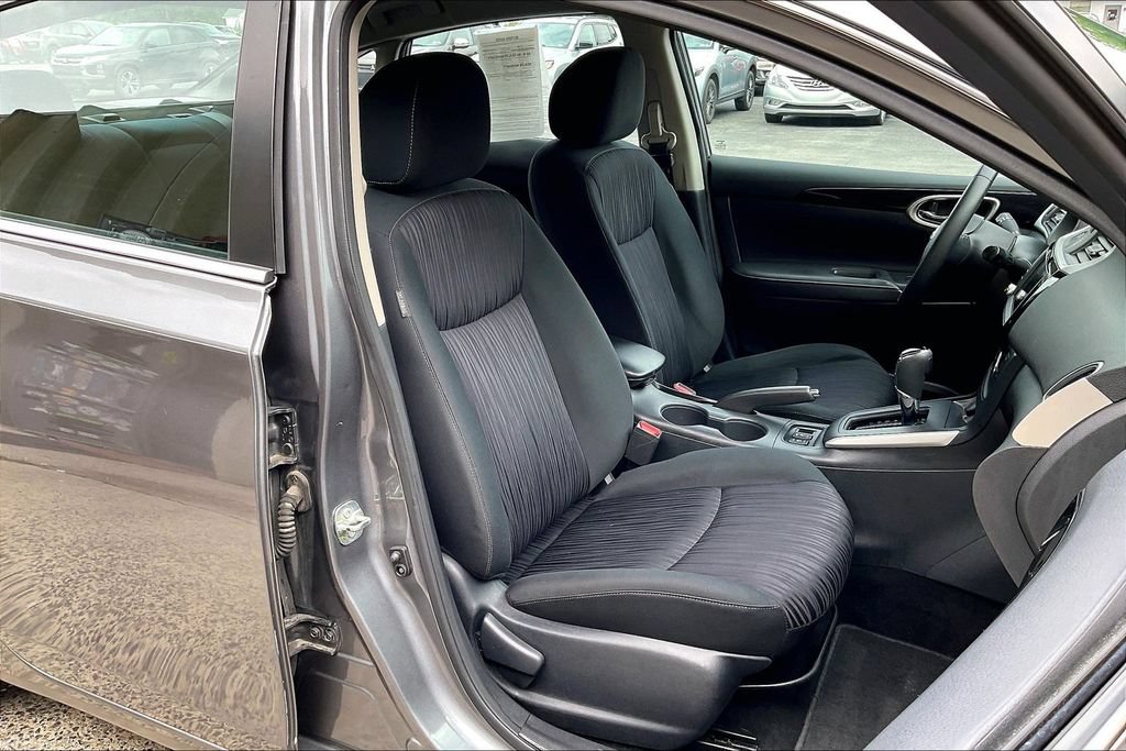 Used 2019 Nissan Sentra SV w/ All Weather Package FWD image 7