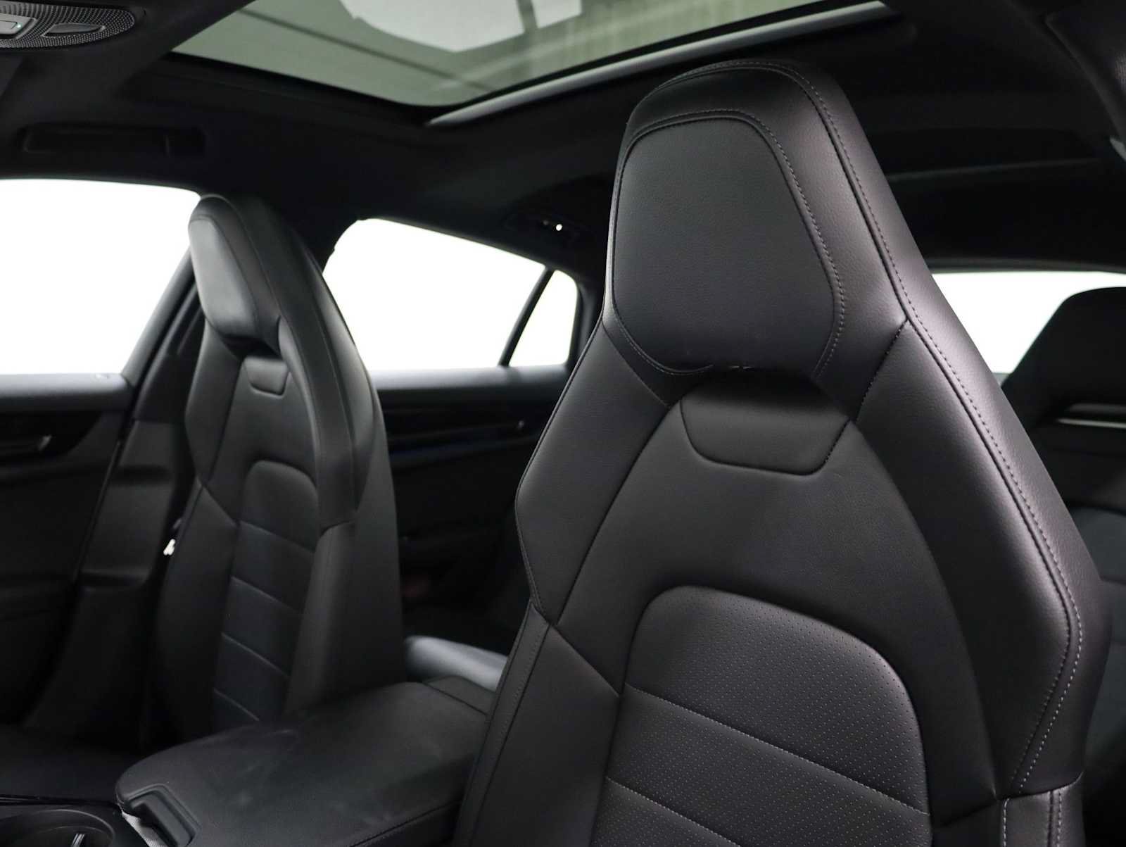Certified 2024 Porsche Panamera 4 AWD/4WD image 18
