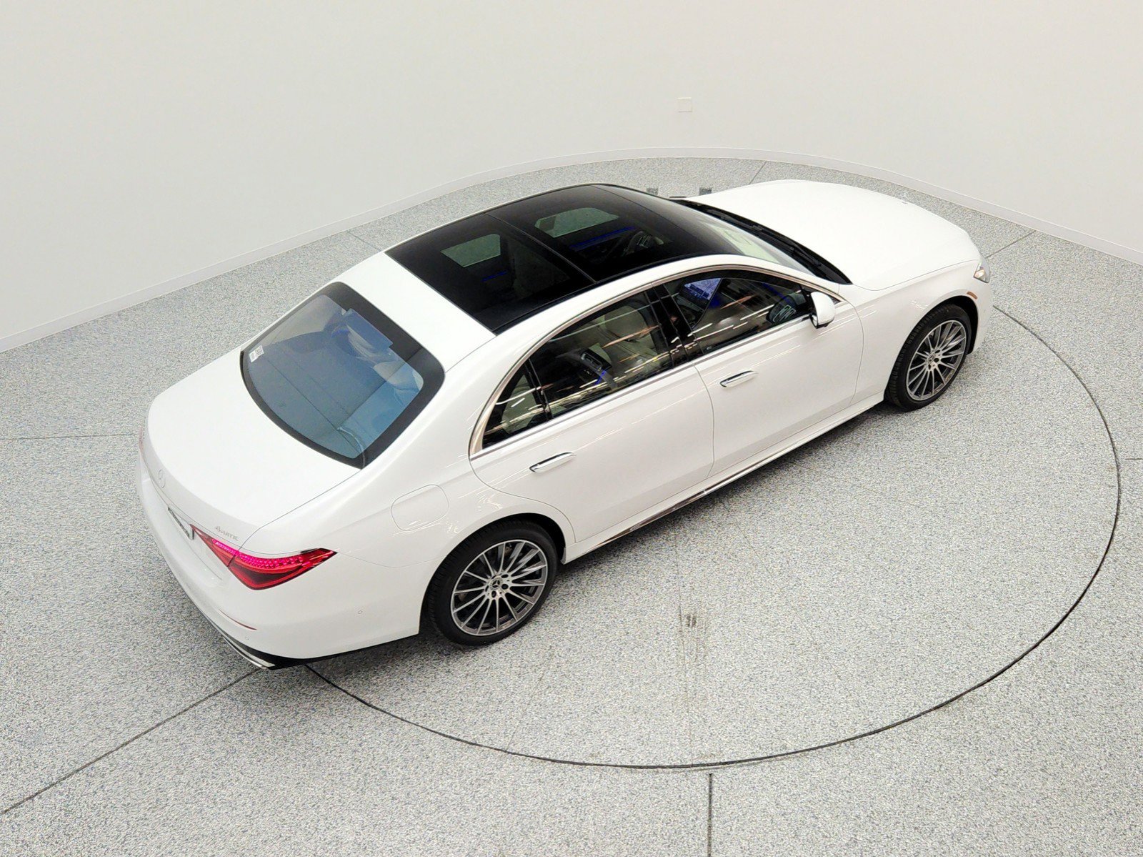 New 2026 Mercedes-Benz S 580e 4MATIC Sedan image 20