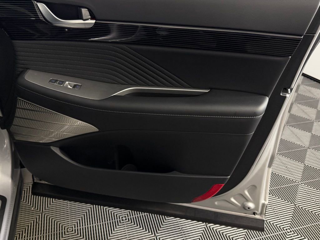 Used 2025 Hyundai Palisade Calligraphy image 31