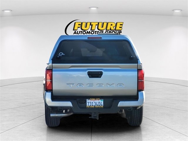 Used 2025 Toyota Tacoma SR5 image 6