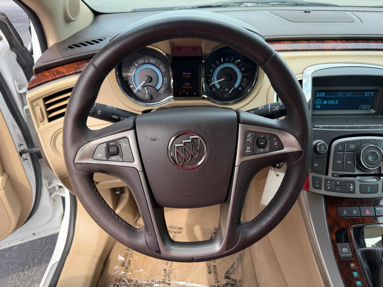 Used 2012 Buick LaCrosse Leather FWD image 23
