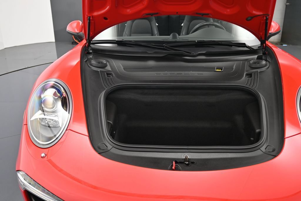 Certified 2016 Porsche 911 Targa 4S AWD/4WD image 27