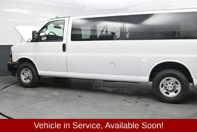 Used 2024 Chevrolet Express 3500 LS RWD image 42