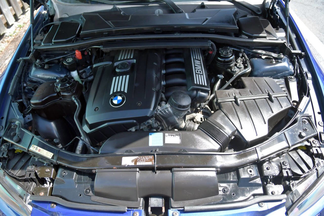 Used 2008 BMW 328xi Coupe image 17