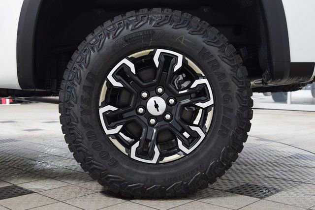 New 2026 Chevrolet Silverado 1500 ZR2 AWD/4WD image 30