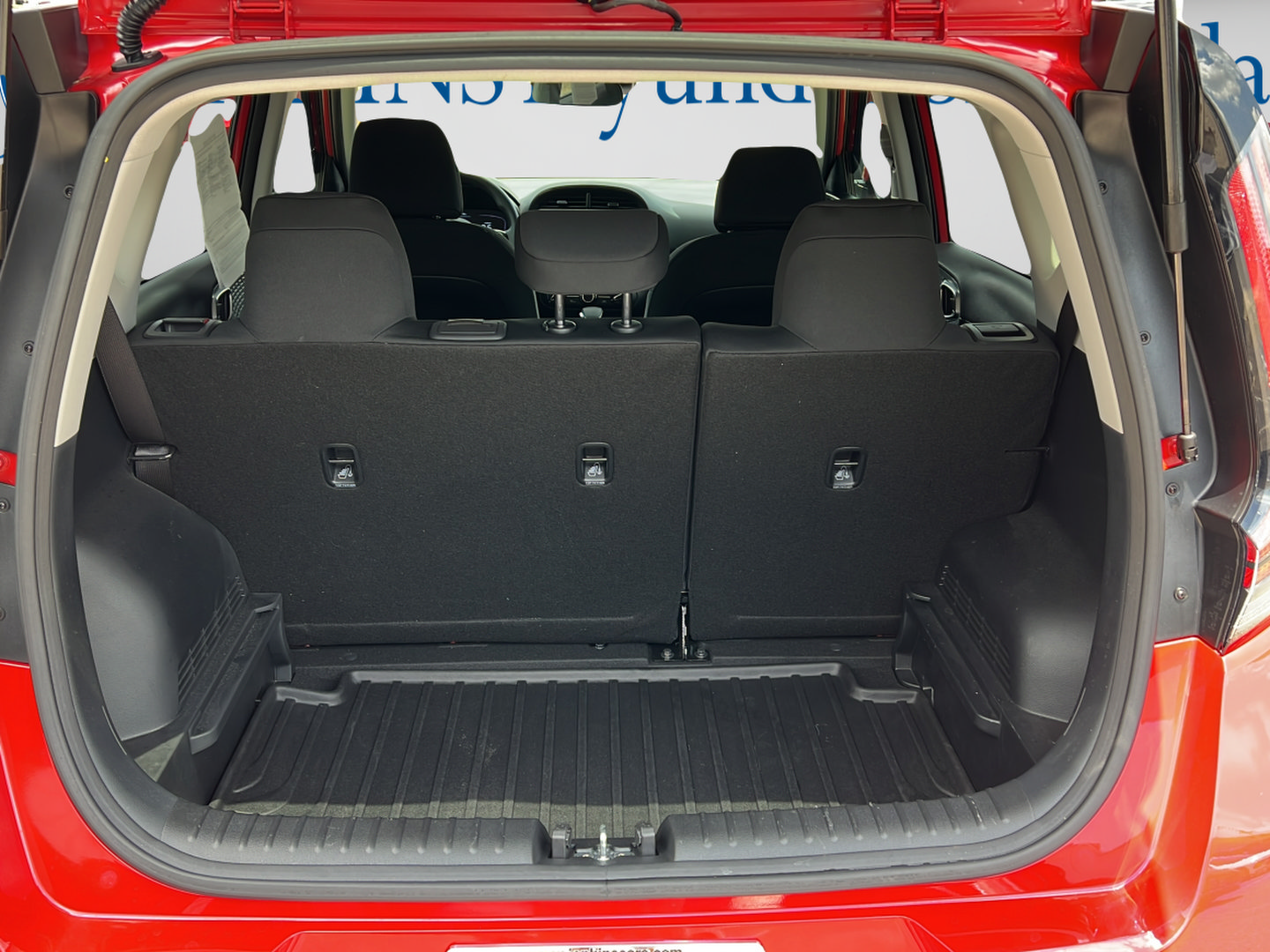 Used 2023 Kia Soul LX w/ LX Technology Package FWD image 9