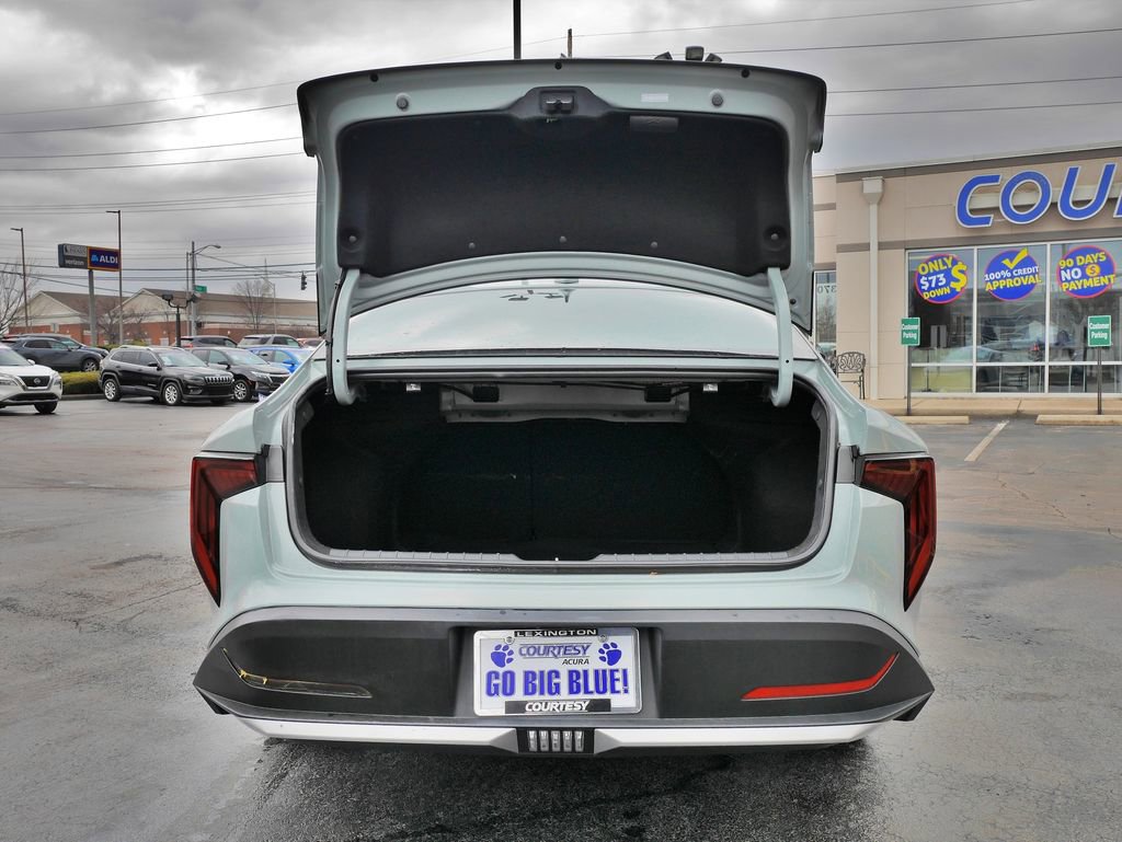 Used 2025 Kia K4 LXS image 15