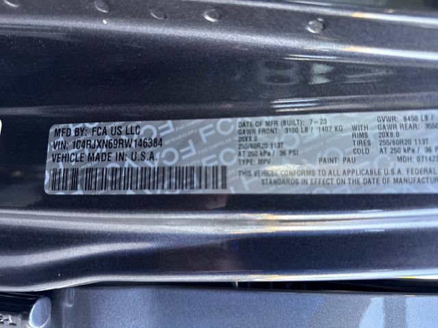 Used 2024 Jeep Wrangler Unlimited AWD/4WD image 27
