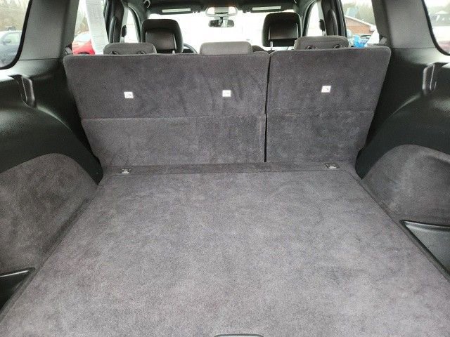 Used 2019 Jeep Grand Cherokee Laredo image 28