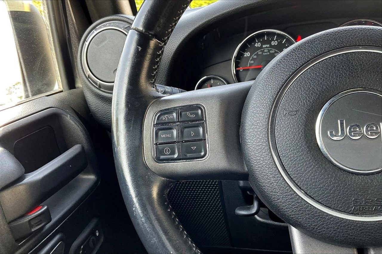 Certified 2016 Jeep Wrangler Unlimited Sport image 26