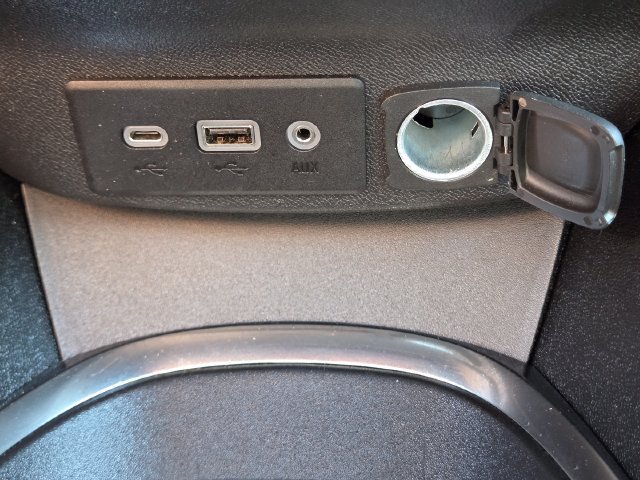 Used 2025 Chevrolet Malibu LT FWD image 28