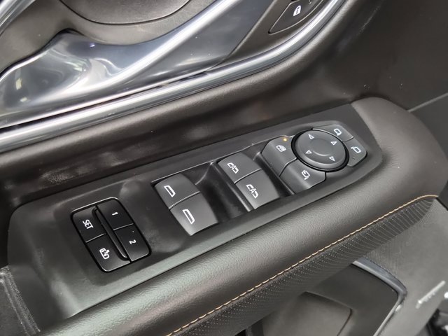 Used 2023 GMC Yukon AT4 w/ AT4 Premium Plus Package image 20