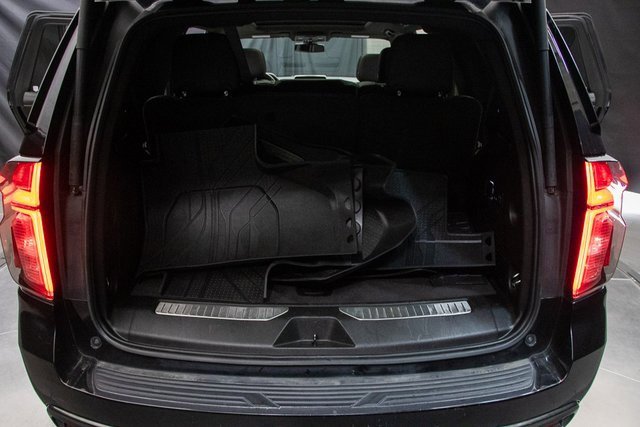 Used 2021 Chevrolet Tahoe Z71 image 17