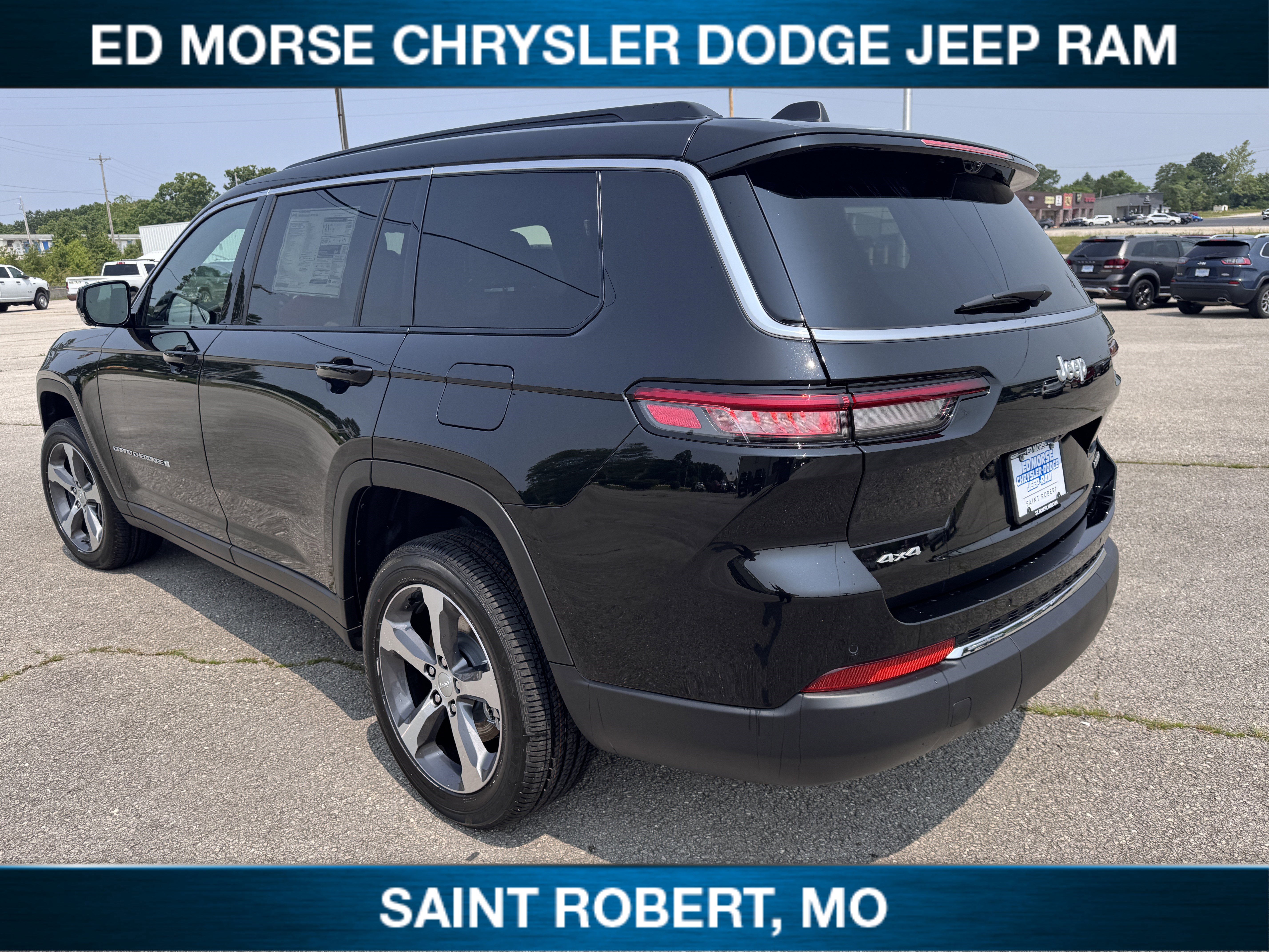 New 2025 Jeep Grand Cherokee L Limited w/ Luxury Tech Group II image 6